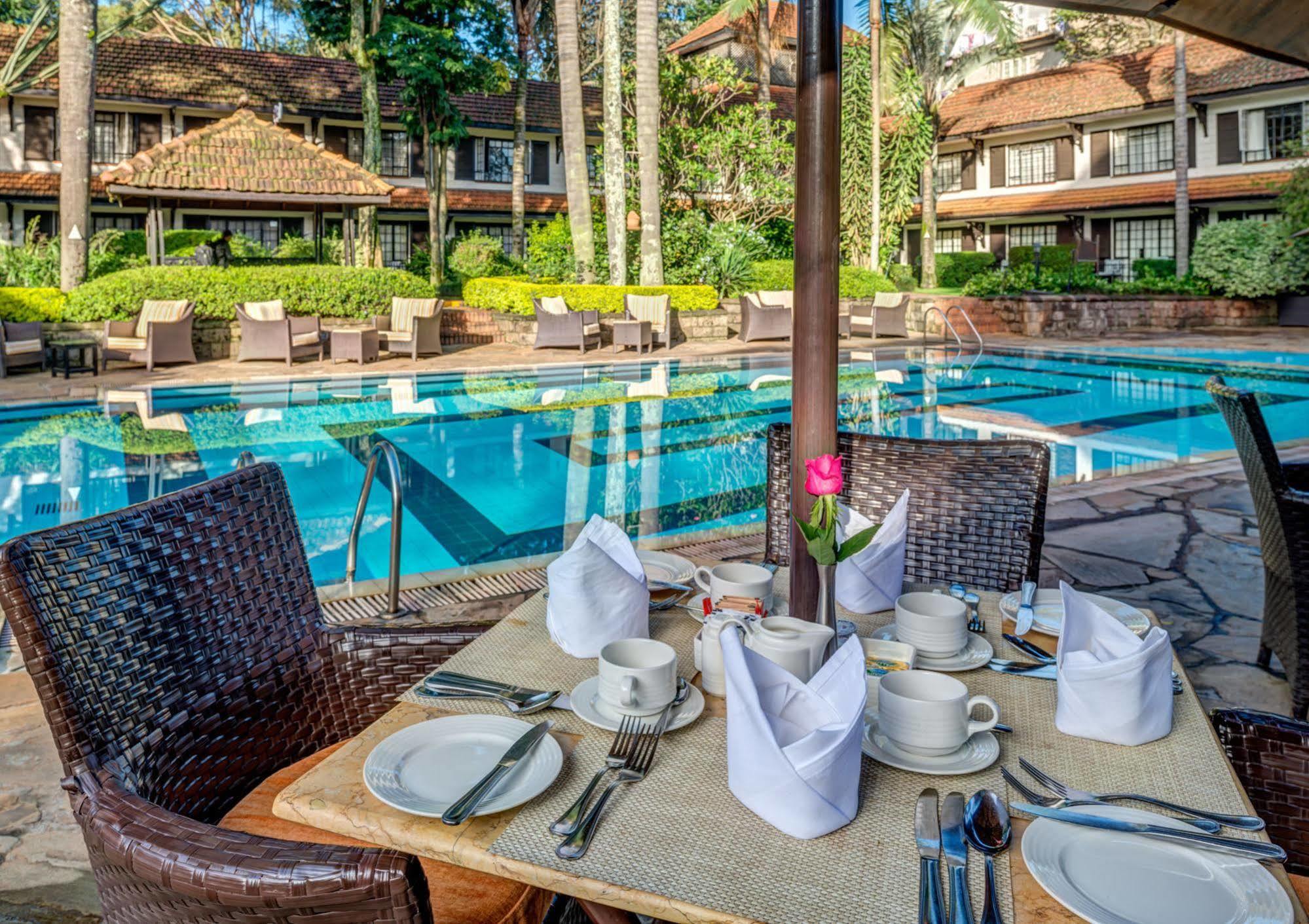 Southern Sun Mayfair Nairobi Exterior foto